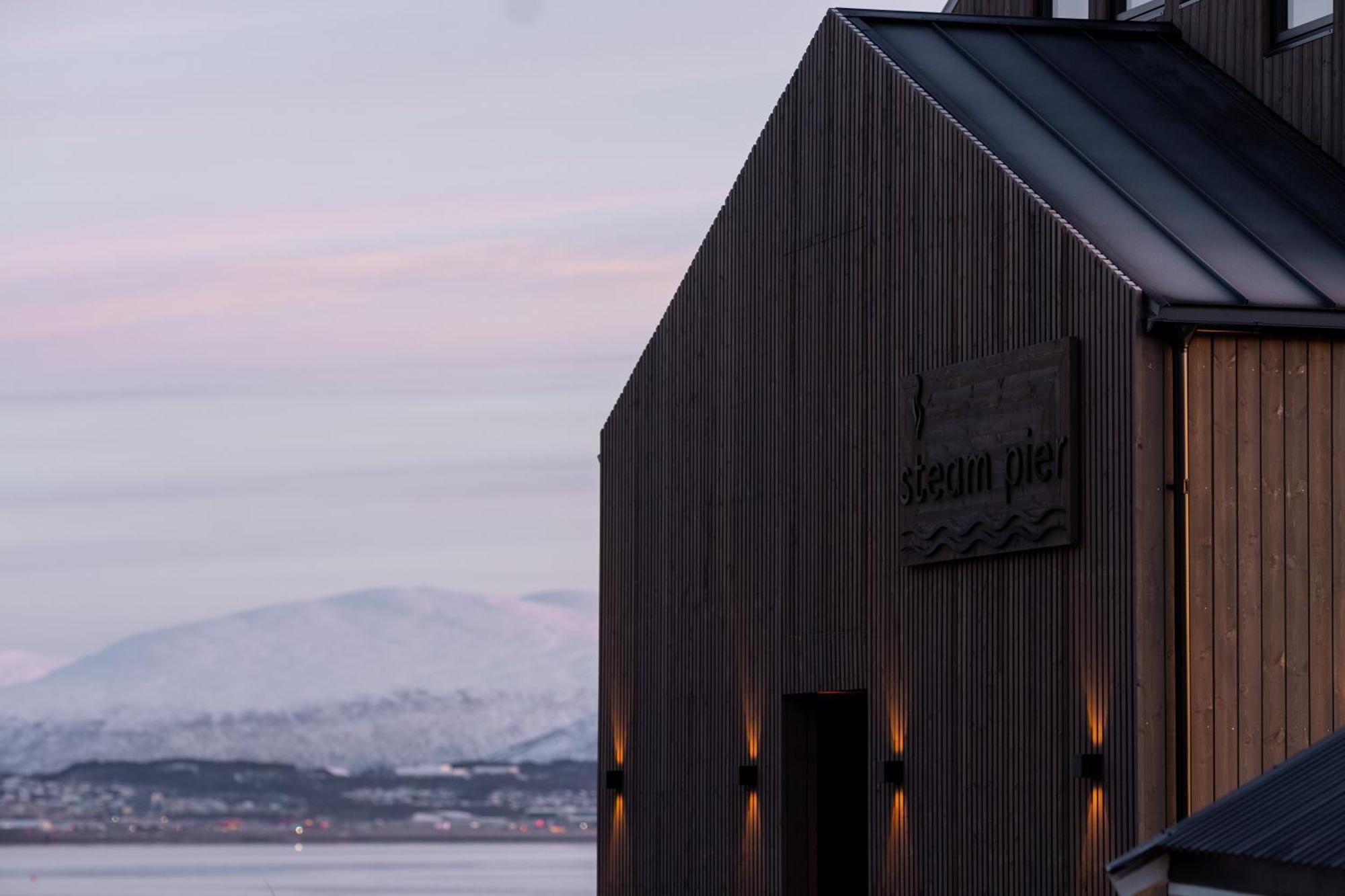 Steam Pier Apartment Kvaloya Exterior foto
